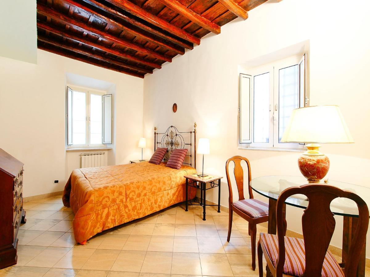 Apartment Vittorio Emanuele By Interhome Rome Bagian luar foto