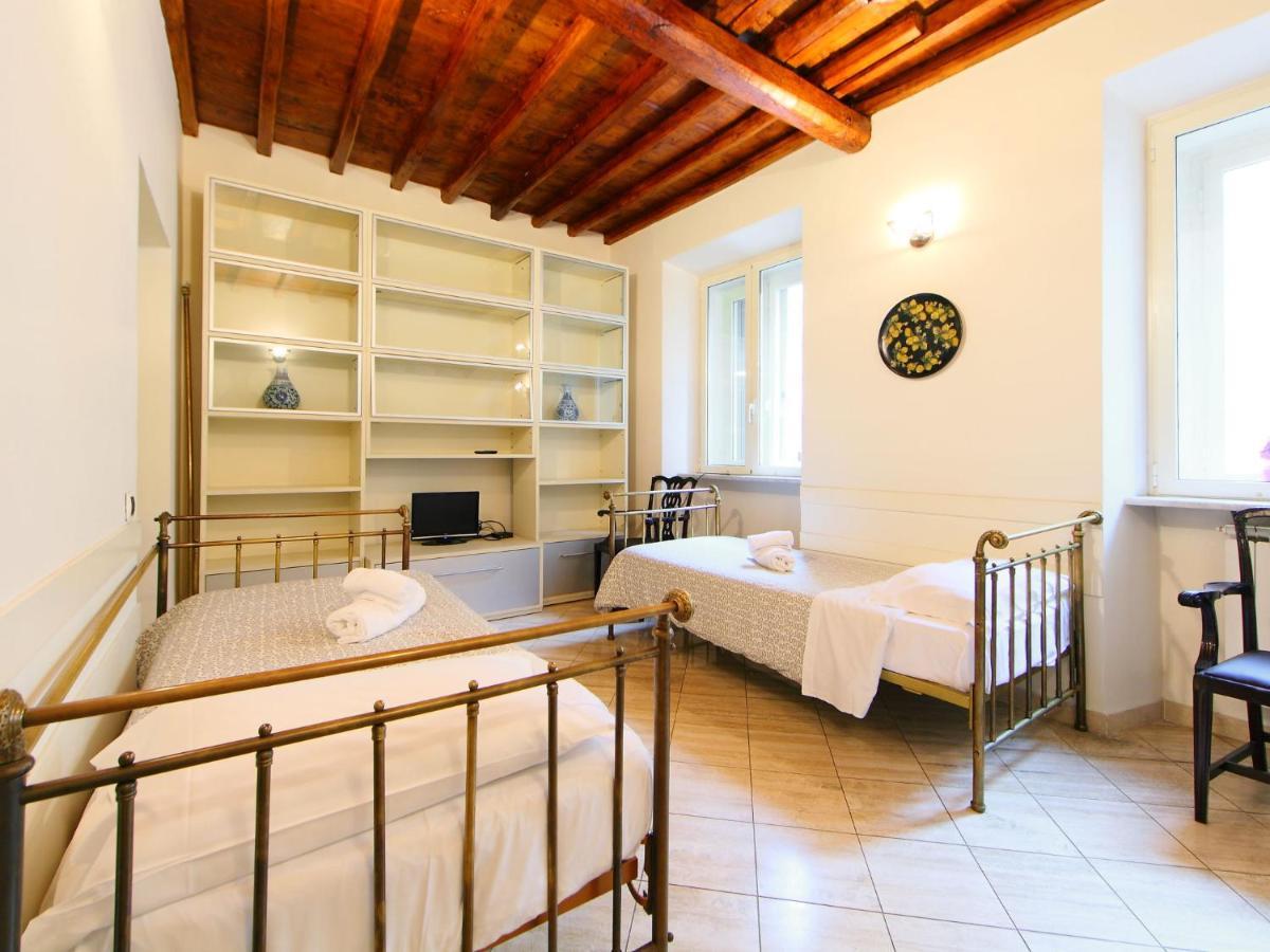 Apartment Vittorio Emanuele By Interhome Rome Bagian luar foto